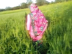 Indian Village Bhabhi Open-air Beastlike acquaintance Porn With HINDI